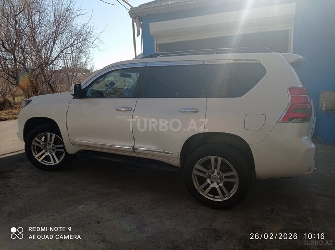 Toyota Land Cruiser Prado 2010, 190,000 km - 2.7 л - Ordubad