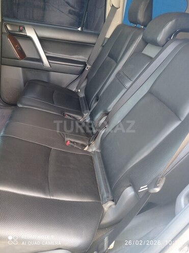 Toyota Land Cruiser Prado 2010, 190,000 km - 2.7 л - Ordubad