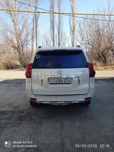 Toyota Land Cruiser Prado 2010, 190,000 km - 2.7 л - Ordubad