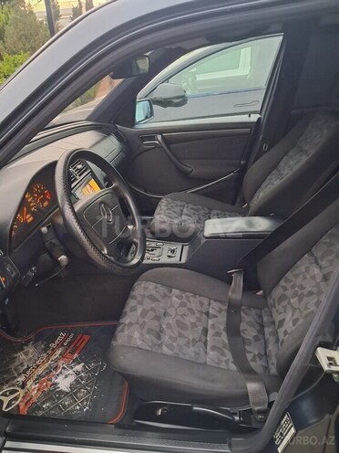 Mercedes C 200 1998, 343,000 km - 2.0 l - Bakı