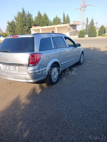 Opel Astra 2006, 259,787 km - 1.3 l - Qazax