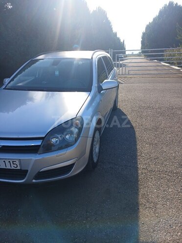 Opel Astra 2006, 259,787 km - 1.3 l - Qazax
