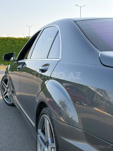 Mercedes S 550 2006, 330,000 km - 5.5 l - Bakı