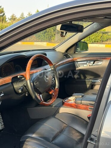 Mercedes S 550 2006, 330,000 km - 5.5 l - Bakı