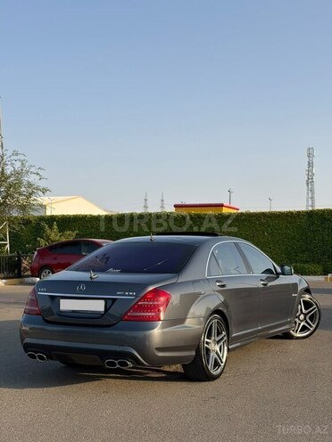 Mercedes S 550 2006, 330,000 km - 5.5 l - Bakı