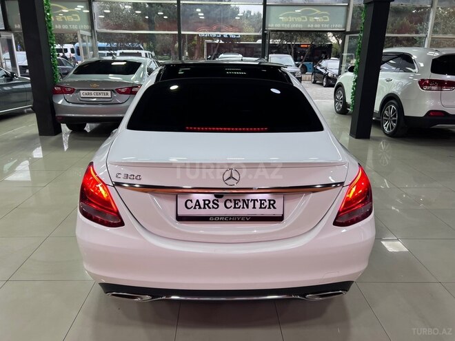 Mercedes C 300 2016, 240,000 km - 2.0 l - Sumqayıt