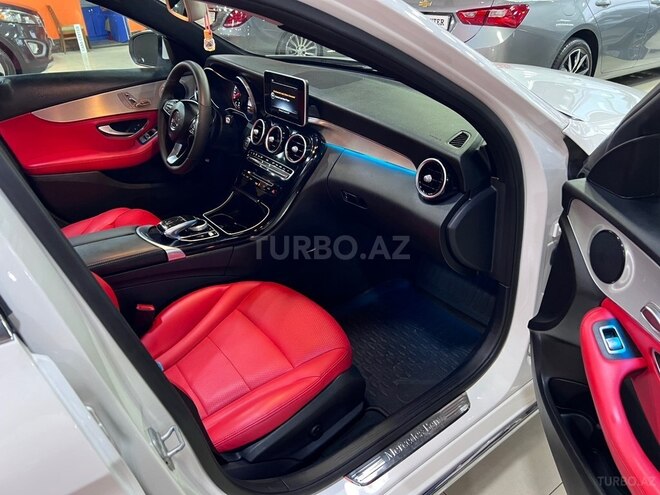 Mercedes C 300 2016, 240,000 km - 2.0 l - Sumqayıt