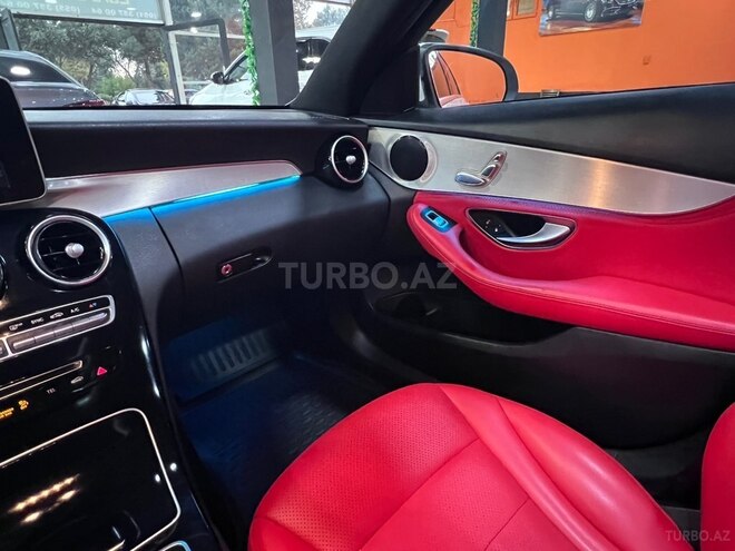 Mercedes C 300 2016, 240,000 km - 2.0 l - Sumqayıt