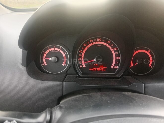 Kia  2009, 300,000 km - 1.4 л - Balakən