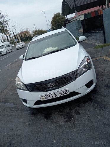 Kia  2009, 300,000 km - 1.4 л - Balakən