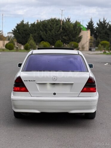 Mercedes C 200 1998, 465,000 km - 2.0 l - Quba