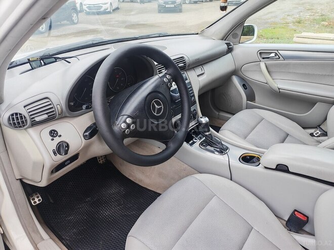 Mercedes C 230 2006, 253,793 km - 2.5 l - Gəncə