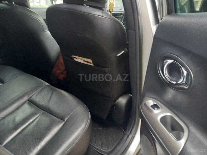 Nissan Juke 2015, 164,000 km - 1.6 l - Bakı