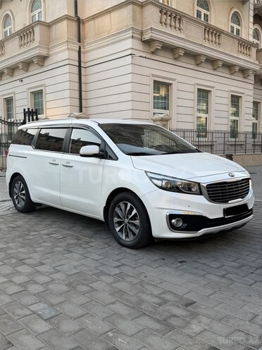 Kia Carnival 2015, 214,220 km - 2.2 l - Bakı