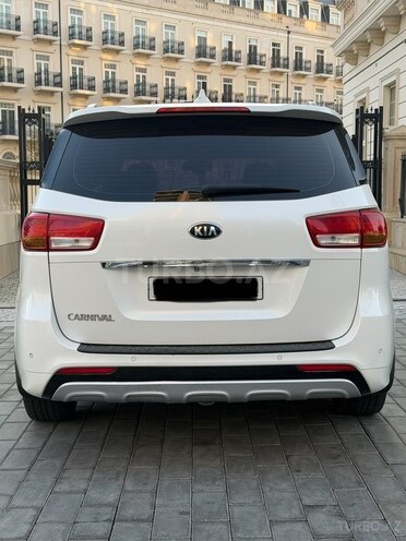Kia Carnival 2015, 214,220 km - 2.2 l - Bakı
