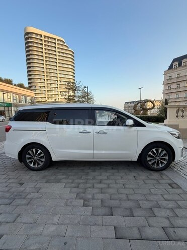 Kia Carnival 2015, 214,220 km - 2.2 l - Bakı