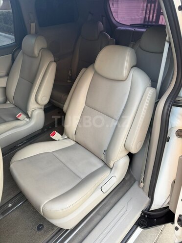 Kia Carnival 2015, 214,220 km - 2.2 l - Bakı