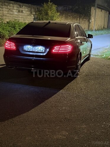 Mercedes E 250 4MATIC 2015, 169,000 km - 2.1 l - Bakı