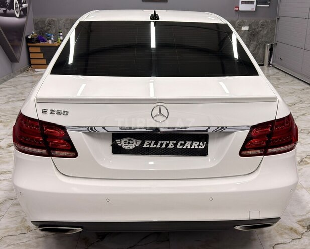 Mercedes E 250 2014, 235,000 km - 2.0 l - Bakı