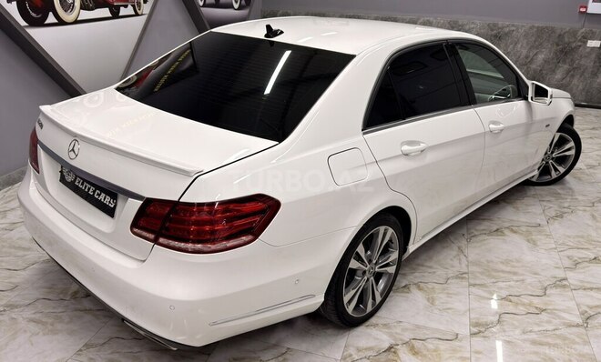 Mercedes E 250 2014, 235,000 km - 2.0 l - Bakı