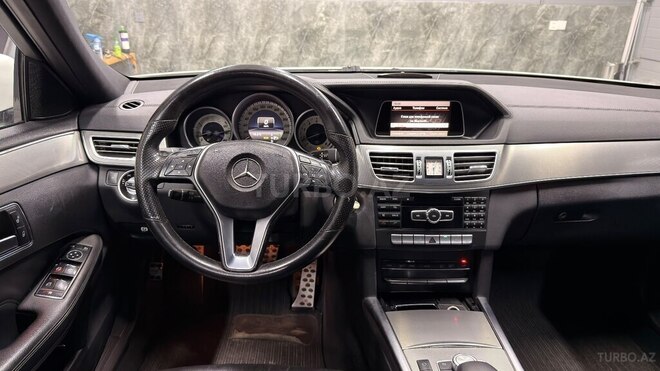 Mercedes E 250 2014, 235,000 km - 2.0 l - Bakı