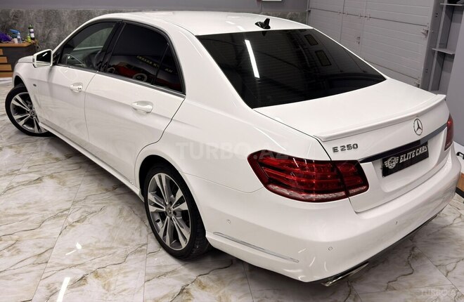 Mercedes E 250 2014, 235,000 km - 2.0 l - Bakı