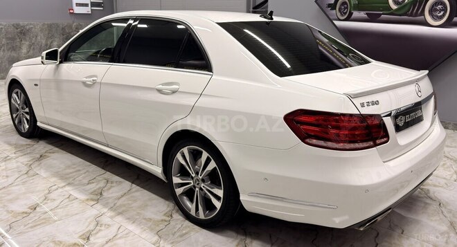 Mercedes E 250 2014, 235,000 km - 2.0 l - Bakı