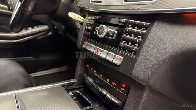 Mercedes E 250 2014, 235,000 km - 2.0 l - Bakı