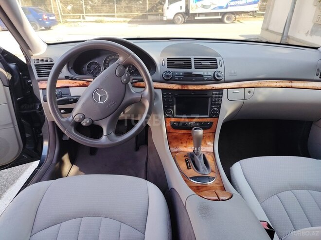 Mercedes E 200 2008, 216,000 km - 1.8 l - Bakı