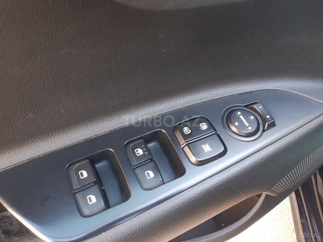 Kia Rio 2019, 146,450 km - 1.6 л - Xırdalan