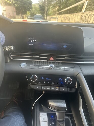 Hyundai Elantra 2023, 95,000 km - 2.0 л - Bakı