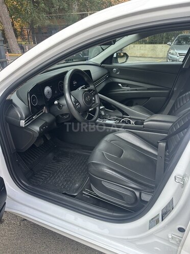 Hyundai Elantra 2023, 95,000 km - 2.0 л - Bakı