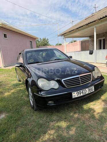 Mercedes C 200 2001, 414,579 km - 2.0 л - Qazax