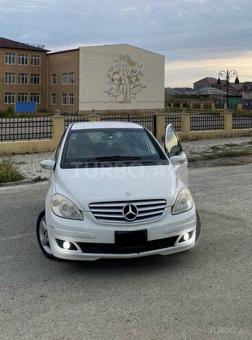 Mercedes B 170 2009, 164,000 km - 1.7 л - Bakı