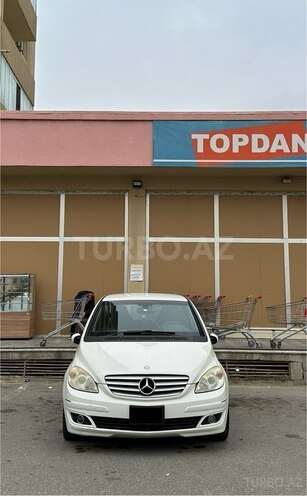 Mercedes B 170 2009, 164,000 km - 1.7 л - Bakı
