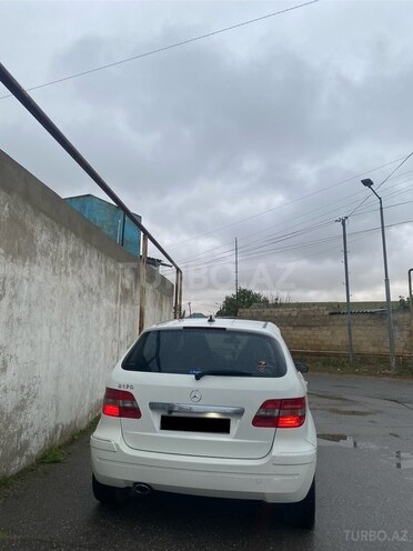 Mercedes B 170 2009, 164,000 km - 1.7 л - Bakı