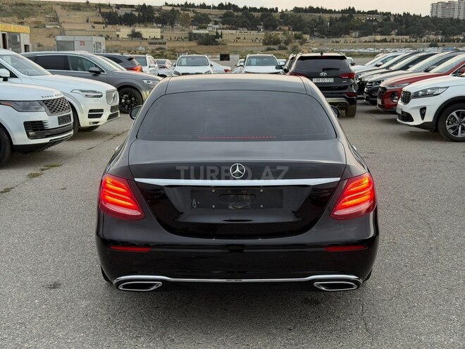 Mercedes E 220 d 2016, 290,000 km - 2.0 л - Bakı