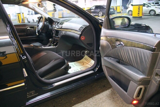 Mercedes E 240 2002, 368,000 km - 2.6 л - Gəncə