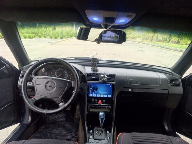 Mercedes C 200 2000, 324,000 km - 2.0 l - Şəki