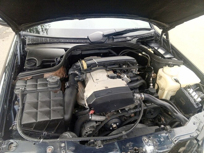 Mercedes C 200 2000, 324,000 km - 2.0 l - Şəki