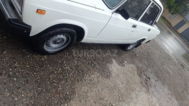 LADA (VAZ) 2107 2005, 77,000 km - 1.6 l - Qusar