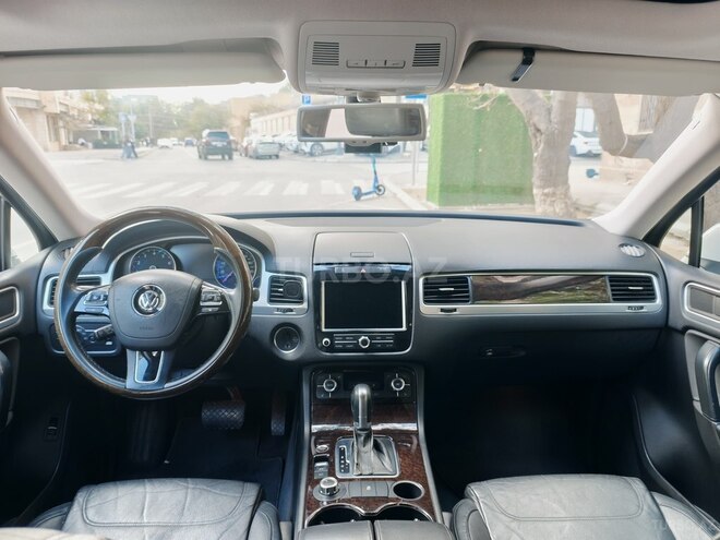 Volkswagen Touareg 2010, 179,000 km - 3.6 л - Bakı
