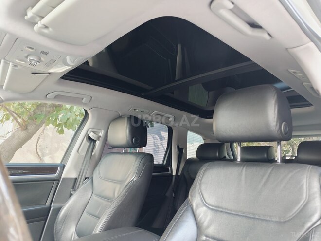 Volkswagen Touareg 2010, 179,000 km - 3.6 л - Bakı