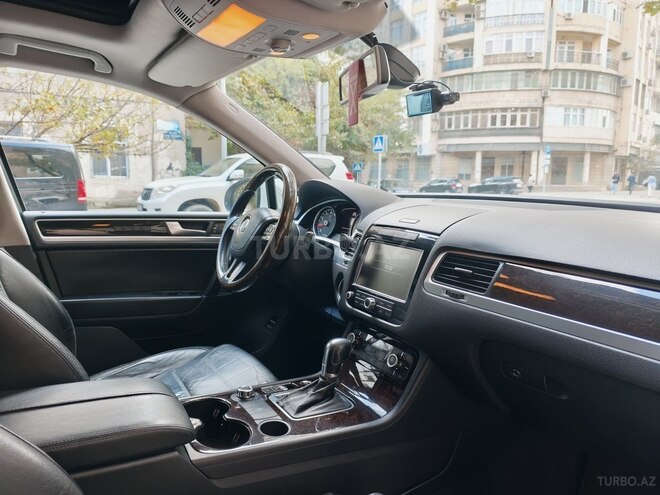 Volkswagen Touareg 2010, 179,000 km - 3.6 л - Bakı