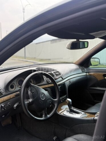 Mercedes E 270 2002, 432,000 km - 2.7 l - Bakı