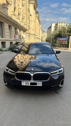 BMW 530
