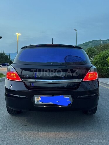 Opel Astra 2009, 302,000 km - 1.3 l - İmişli