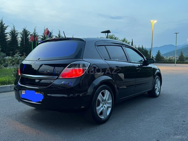 Opel Astra 2009, 302,000 km - 1.3 l - İmişli