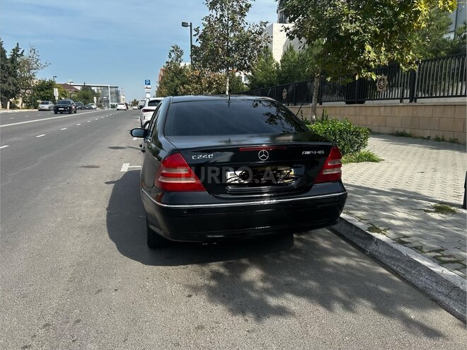 Mercedes C 320 2000, 240,000 km - 3.2 l - Bakı
