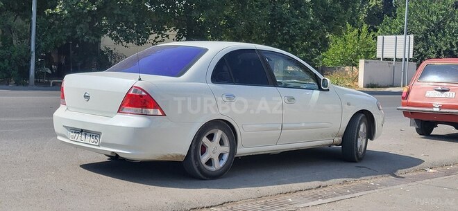 Nissan Sunny 2011, 378,000 km - 1.6 л - Bakı